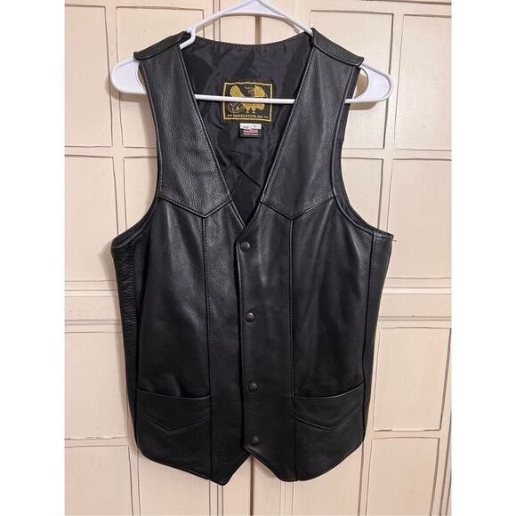 U.S. Made Co. size large L 40 black leather vest Motorcycle Biker - Picture 1 of 3